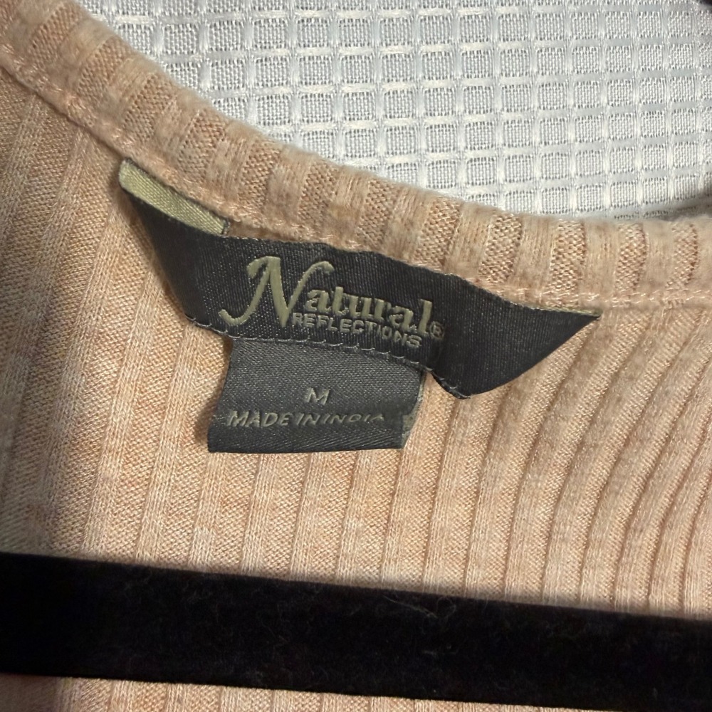 Natural Reflections Tank Top M Peach Ribbed Racerback V-Neck - Picture 3 of 4